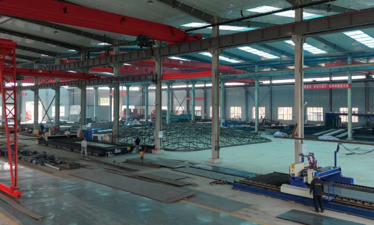 信橋鋼結(jié)構(gòu)：20000W激光切割機(jī)等大型設(shè)備彰顯實力！(圖2)